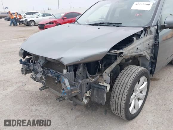 ✅ 2011 Mitsubishi Outlander SE • VIN: JA4AS3AW2BU012224 • Lot: 42267260. Listed on IAAI with 144,296 mi. Free auction sales archive from the USA and detailed vehicle history report at DreamBid. Image 6.