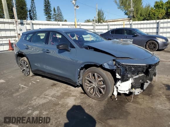 ✅ 2025 Toyota Crown XLE • VIN: JTDACAAJ3S3006756 • Lot: 92891145. Listed on Copart with 17,414 mi. Free auction sales archive from the USA and detailed vehicle history report at DreamBid. Image 4.