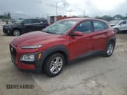 ✅ 2021 Hyundai Kona SE • VIN: KM8K12AA8MU666722 • Лот: 62420224. Опубликован ранее на Copart с пробегом Не указан. Бесплатный доступ к архиву аукционных продаж из США и подробный отчёт об истории автомобиля на DreamBid. Изображение 1.