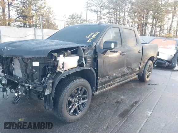 2024 Chevrolet Silverado 1500 High Country with VIN 1GCUDJEDXRZ394557, listed as a IAAI auction lot 41485136 with 5,244 mi miles and . Bid and sale history available at DreamBid. Image 2.