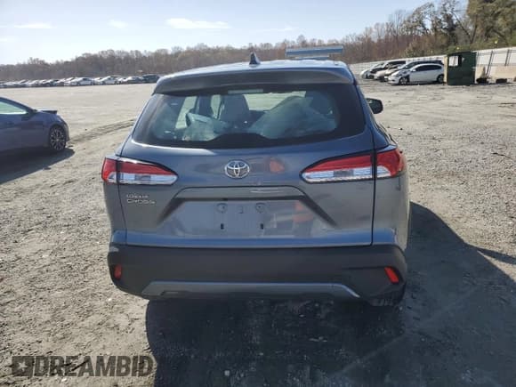✅ 2024 Toyota Corolla Cross L • VIN: 7MUAAAAGXRV104000 • Lot: 92443145. Listed on Copart with 16,905 mi. Free auction sales archive from the USA and detailed vehicle history report at DreamBid. Image 6.