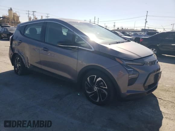 ✅ 2023 Chevrolet Bolt EV 2LT • VIN: 1G1FX6S0XP4191492 • Lot: 46351175. Wystawiony na Copart z przebiegiem 24 842 mil. Bezpłatny archiwum sprzedaży aukcyjnych z USA i szczegółowy raport historii pojazdu na DreamBid. Zdjęcie 4.