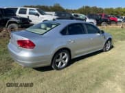 ✅ 2013 Volkswagen Passat SE • VIN: 1VWBN7A33DC052266 • Lot: 87410335. Listed on Copart with 174,634 mi. Free auction sales archive from the USA and detailed vehicle history report at DreamBid. Image 4.