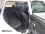 ✅ 2018 Kia Soul + • VIN: KNDJP3A54J7528015 • Лот: 43851506. Опубликован ранее на IAAI с пробегом 69 141 миль. Бесплатный доступ к архиву аукционных продаж из США и подробный отчёт об истории автомобиля на DreamBid. Изображение 8.