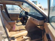 ✅ 1990 Volvo 740 • VIN: YV1FA8845L1469705 • Лот: 42877685. Опубликован ранее на IAAI с пробегом 260 409 миль. Бесплатный доступ к архиву аукционных продаж из США и подробный отчёт об истории автомобиля на DreamBid. Изображение 5.