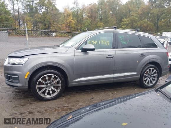 ✅ 2017 Audi Q7 Premium Plus • VIN: WA1LAAF74HD055585 • Lot: 43417753. Wystawiony na IAAI z przebiegiem 118 902 mil. Bezpłatny archiwum sprzedaży aukcyjnych z USA i szczegółowy raport historii pojazdu na DreamBid. Zdjęcie 14.