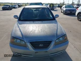 ✅ 2005 Hyundai Elantra GLS • VIN: KMHDN46D55U158897 • Lot: 42014106. Wystawiony na IAAI z przebiegiem 105 471 mil. Bezpłatny archiwum sprzedaży aukcyjnych z USA i szczegółowy raport historii pojazdu na DreamBid. Zdjęcie 6.