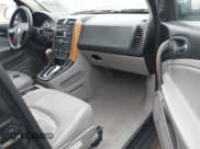 ✅ 2007 Saturn VUE V6 • VIN: 5GZCZ63467S878128 • Lot: 41478497. Wystawiony na IAAI z przebiegiem 198 881 mil. Bezpłatny archiwum sprzedaży aukcyjnych z USA i szczegółowy raport historii pojazdu na DreamBid. Zdjęcie 5.