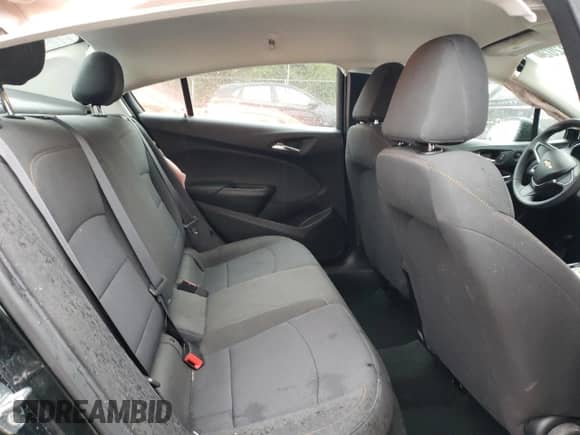 2017 Chevrolet Cruze LS z VIN 1G1BC5SM4H7210755, wystawiony jako Copart lot #66201202 z przebiegiem 48 259 mil mil oraz . Historia ofert i sprzedaży dostępna na DreamBid. Obrazek 6.