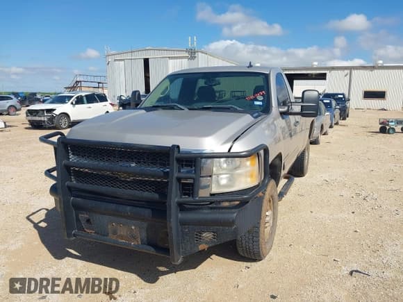 ✅ 2007 Chevrolet Silverado 2500HD 1LT • VIN: 1GCHK24K07E550025 • Лот: 42424089. Опубликован ранее на IAAI с пробегом 262 722 миль. Бесплатный доступ к архиву аукционных продаж из США и подробный отчёт об истории автомобиля на DreamBid. Изображение 12.