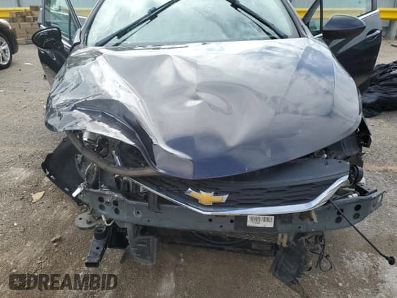 ✅ 2017 Chevrolet Cruze LT • VIN: 1G1BE5SM0H7196928 • Лот: 71119215. Опубликован ранее на Copart с пробегом Не указан. Бесплатный доступ к архиву аукционных продаж из США и подробный отчёт об истории автомобиля на DreamBid. Изображение 11.