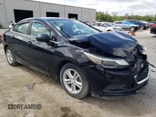 ✅ 2017 Chevrolet Cruze LT • VIN: 1G1BE5SM6H7105919 • Lot: 46276243. Listed on Copart with 96,872 mi. Free auction sales archive from the USA and detailed vehicle history report at DreamBid. Image 4.