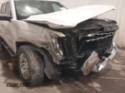 ✅ 2018 Chevrolet Silverado 1500 LTZ • VIN: 3GCUKSEC2JG438770 • Lot: 43505789. Wystawiony na IAAI z przebiegiem 66 201 mil. Bezpłatny archiwum sprzedaży aukcyjnych z USA i szczegółowy raport historii pojazdu na DreamBid. Zdjęcie 6.