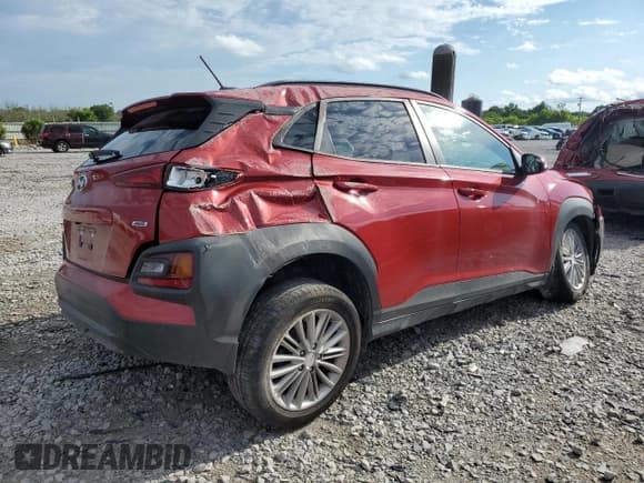 ✅ 2018 Hyundai Kona SEL • VIN: KM8K6CAA2JU183813 • Лот: 60635464. Опубликован ранее на Copart с пробегом Не указан. Бесплатный доступ к архиву аукционных продаж из США и подробный отчёт об истории автомобиля на DreamBid. Изображение 3.