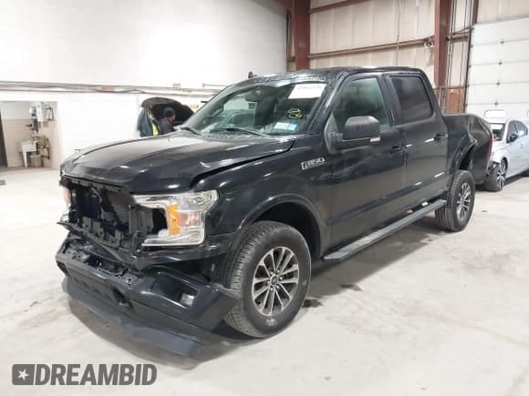 ✅ 2020 Ford F-150 XL • VIN: 1FTEW1EP7LFA52999 • Lot: 42395772. Wystawiony na IAAI z przebiegiem 75 709 mil. Bezpłatny archiwum sprzedaży aukcyjnych z USA i szczegółowy raport historii pojazdu na DreamBid. Zdjęcie 17.