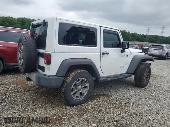 ✅ 2012 Jeep Wrangler Sahara • VIN: 1C4AJWBG5CL134097 • Lot: 58729075. Wystawiony na Copart z przebiegiem 191 504 mil. Bezpłatny archiwum sprzedaży aukcyjnych z USA i szczegółowy raport historii pojazdu na DreamBid. Zdjęcie 3.