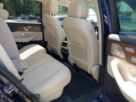 ✅ 2022 Mercedes-Benz GLS 450 • VIN: 4JGFF5KE1NA635210 • Lot: 42369149. Listed on IAAI with 27,239 mi. Free auction sales archive from the USA and detailed vehicle history report at DreamBid. Image 8.