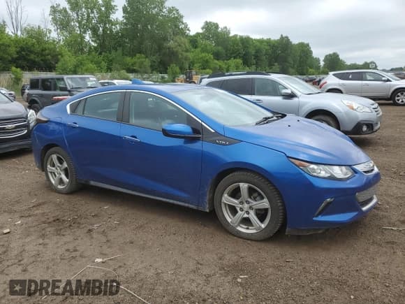 ✅ 2017 Chevrolet Volt LT • VIN: 1G1RA6S55HU116713 • Lot: 55546584. Wystawiony na Copart z przebiegiem 95 880 mil. Bezpłatny archiwum sprzedaży aukcyjnych z USA i szczegółowy raport historii pojazdu na DreamBid. Zdjęcie 4.