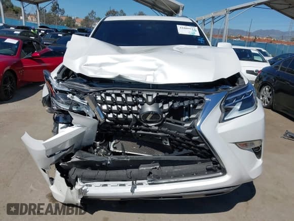 ✅ 2023 Lexus GX 460 Premium • VIN: JTJAM7BX0P5372248 • Лот: 41809512. Опубликован ранее на IAAI с пробегом 13 280 миль. Бесплатный доступ к архиву аукционных продаж из США и подробный отчёт об истории автомобиля на DreamBid. Изображение 12.