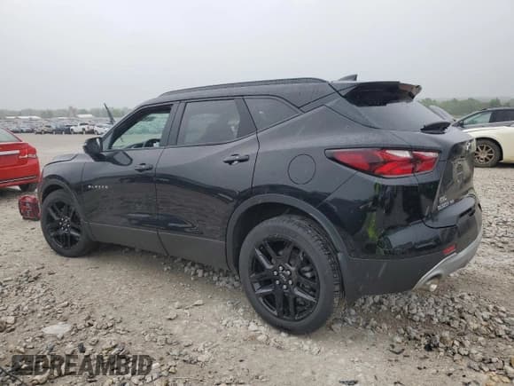 ✅ 2021 Chevrolet Blazer LT • VIN: 3GNKBHRS8MS544399 • Lot: 57482805. Listed on Copart with 25,213 mi. Free auction sales archive from the USA and detailed vehicle history report at DreamBid. Image 2.