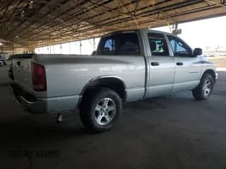 ✅ 2006 Dodge 1500 SLT • VIN: 1D7HA18266S594611 • Лот: 79085404. Опубликован ранее на Copart с пробегом 243 076 миль. Бесплатный доступ к архиву аукционных продаж из США и подробный отчёт об истории автомобиля на DreamBid. Изображение 3.