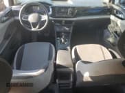 ✅ 2022 Volkswagen Taos S • VIN: 3VVDX7B29NM056027 • Лот: 83852015. Опубликован ранее на Copart с пробегом 60 808 миль. Бесплатный доступ к архиву аукционных продаж из США и подробный отчёт об истории автомобиля на DreamBid. Изображение 8.