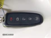 ✅ 2019 Lincoln MKT Reserve • VIN: 2LMHJ5AT2KBL00694 • Лот: 43639684. Опубликован ранее на IAAI с пробегом 121 171 миль. Бесплатный доступ к архиву аукционных продаж из США и подробный отчёт об истории автомобиля на DreamBid. Изображение 11.