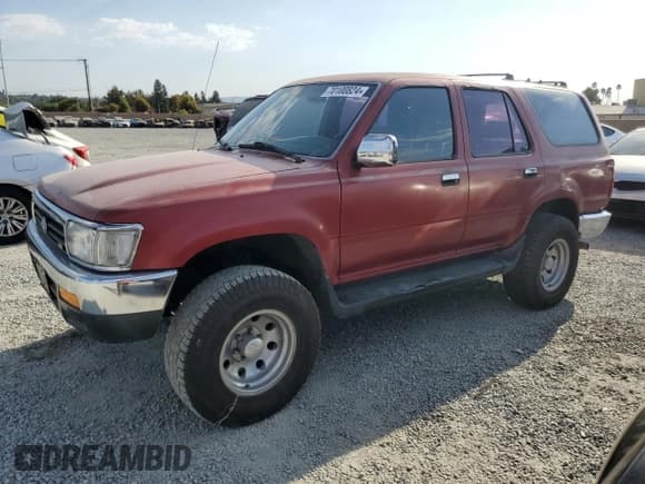 ✅ 1992 Toyota 4Runner • VIN: JT3VN29V6N9000058 • Lot: 70100824. Wystawiony na Copart z przebiegiem 271 696 mil. Bezpłatny archiwum sprzedaży aukcyjnych z USA i szczegółowy raport historii pojazdu na DreamBid. Zdjęcie 1.