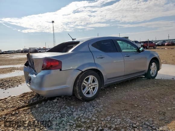 ✅ 2013 Dodge Avenger SXT • VIN: 1C3CDZCB0DN623781 • Lot: 69807995. Listed on Copart with 177,986 mi. Free auction sales archive from the USA and detailed vehicle history report at DreamBid. Image 3.