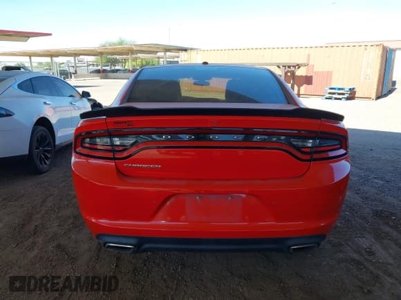 ✅ 2020 Dodge Charger SXT • VIN: 2C3CDXBG6LH110933 • Лот: 43587350. Опубликован ранее на IAAI с пробегом 80 166 миль. Бесплатный доступ к архиву аукционных продаж из США и подробный отчёт об истории автомобиля на DreamBid. Изображение 16.