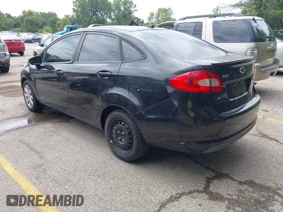✅ 2011 Ford Fiesta SE • VIN: 3FADP4BJ2BM153298 • Lot: 43130466. Listed on IAAI with 161,794 mi. Free auction sales archive from the USA and detailed vehicle history report at DreamBid. Image 3.