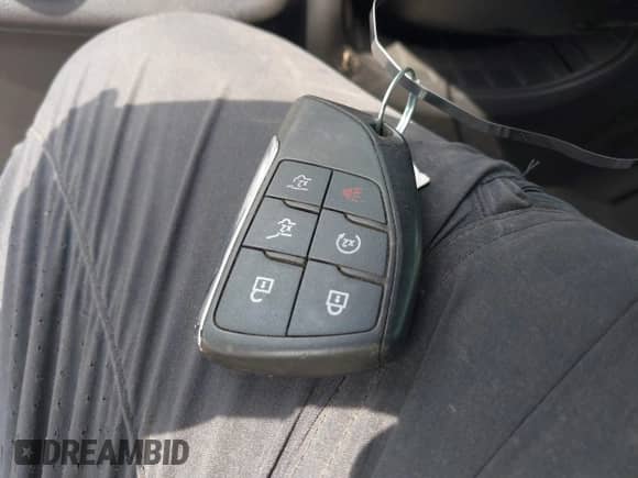 2022 Chevrolet Tahoe Z71 z VIN 1GNSKPKD4NR193050, wystawiony jako IAAI lot #41656544 z przebiegiem 41 165 mil mil oraz . Historia ofert i sprzedaży dostępna na DreamBid. Obrazek 11.