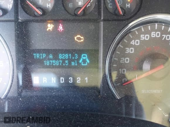 ✅ 2010 Ford F-150 XL • VIN: 1FTEW1E89AFB98634 • Lot: 43384602. Listed on IAAI with 187,587 mi. Free auction sales archive from the USA and detailed vehicle history report at DreamBid. Image 7.