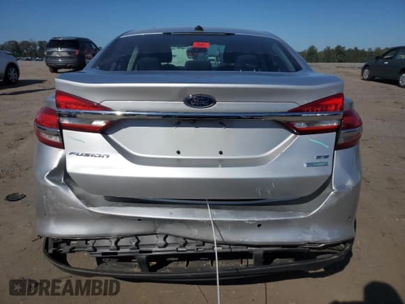 ✅ 2017 Ford Fusion SE • VIN: 3FA6P0HD0HR362733 • Lot: 84410655. Wystawiony na Copart z przebiegiem 95 458 mil. Bezpłatny archiwum sprzedaży aukcyjnych z USA i szczegółowy raport historii pojazdu na DreamBid. Zdjęcie 6.