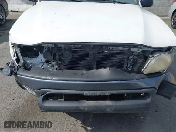 ✅ 2001 Toyota Tacoma • VIN: 5TENL42NX1Z728830 • Лот: 43530690. Опубликован ранее на IAAI с пробегом 236 860 миль. Бесплатный доступ к архиву аукционных продаж из США и подробный отчёт об истории автомобиля на DreamBid. Изображение 6.