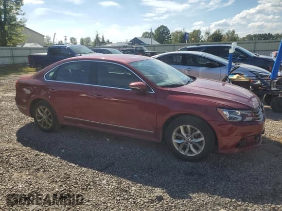 ✅ 2016 Volkswagen Passat S • VIN: 1VWAS7A30GC046935 • Lot: 80381965. Listed on Copart with 182,387 mi. Free auction sales archive from the USA and detailed vehicle history report at DreamBid. Image 4.