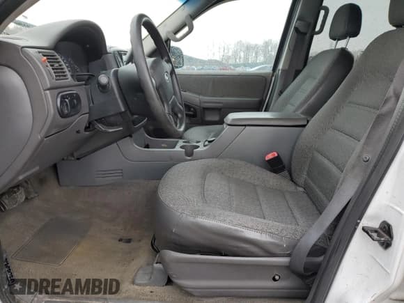 ✅ 2002 Ford Explorer XLS • VIN: 1FMZU72E02UC65652 • Лот: 52726555. Опубликован ранее на Copart с пробегом 271 357 миль. Бесплатный доступ к архиву аукционных продаж из США и подробный отчёт об истории автомобиля на DreamBid. Изображение 7.