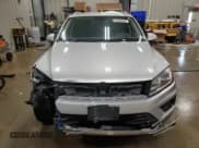 ✅ 2015 Volkswagen Touareg Sport • VIN: WVGEF9BP3FD006729 • Lot: 44791025. Listed on Copart with 130,782 mi. Free auction sales archive from the USA and detailed vehicle history report at DreamBid. Image 5.