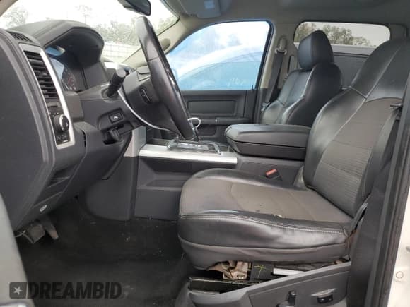 ✅ 2009 Dodge 1500 Laramie • VIN: 1D3HV13T89S736807 • Lot: 44499995. Wystawiony na Copart z przebiegiem 194 664 mil. Bezpłatny archiwum sprzedaży aukcyjnych z USA i szczegółowy raport historii pojazdu na DreamBid. Zdjęcie 7.