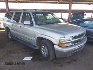 2004 Chevrolet Suburban LS z VIN 3GNFK16ZX4G297299, wystawiony jako IAAI lot #43549526 z przebiegiem 339 572 mil mil oraz . Historia ofert i sprzedaży dostępna na DreamBid. Obrazek 1.