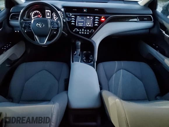 ✅ 2020 Toyota Camry LE • VIN: 4T1C11AK3LU913277 • Lot: 93247665. Listed on Copart with 225,112 mi. Free auction sales archive from the USA and detailed vehicle history report at DreamBid. Image 8.
