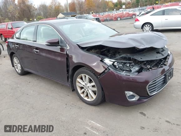 ✅ 2013 Toyota Avalon XLE Premium • VIN: 4T1BK1EB3DU025231 • Лот: 43631309. Опубликован ранее на IAAI с пробегом 152 978 миль. Бесплатный доступ к архиву аукционных продаж из США и подробный отчёт об истории автомобиля на DreamBid. Изображение 1.