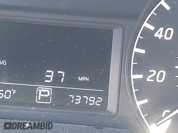 ✅ 2017 Nissan Sentra SV • VIN: 3N1AB7AP2HY338748 • Lot: 43717088. Wystawiony na IAAI z przebiegiem 73 792 mil. Bezpłatny archiwum sprzedaży aukcyjnych z USA i szczegółowy raport historii pojazdu na DreamBid. Zdjęcie 15.