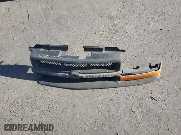 ✅ 1998 Chevrolet S-10 LS • VIN: 1GCCS1942W8222620 • Lot: 74530834. Wystawiony na Copart z przebiegiem 274 892 mil. Bezpłatny archiwum sprzedaży aukcyjnych z USA i szczegółowy raport historii pojazdu na DreamBid. Zdjęcie 14.