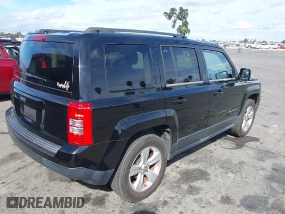 ✅ 2013 Jeep Patriot Sport • VIN: 1C4NJPBB8DD254760 • Лот: 43189311. Опубликован ранее на IAAI с пробегом 127 628 миль. Бесплатный доступ к архиву аукционных продаж из США и подробный отчёт об истории автомобиля на DreamBid. Изображение 4.