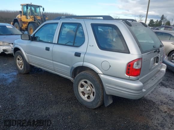 ✅ 2000 Isuzu Rodeo • VIN: 4S2DM58W9Y4301998 • Лот: 41265011. Опубликован ранее на IAAI с пробегом 222 659 миль. Бесплатный доступ к архиву аукционных продаж из США и подробный отчёт об истории автомобиля на DreamBid. Изображение 3.