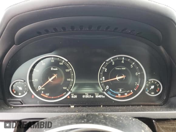 ✅ 2015 BMW 7 Series 750i xDrive • VIN: WBAYB6C52FD966159 • Lot: 85290025. Wystawiony na Copart z przebiegiem 90 401 mil. Bezpłatny archiwum sprzedaży aukcyjnych z USA i szczegółowy raport historii pojazdu na DreamBid. Zdjęcie 9.