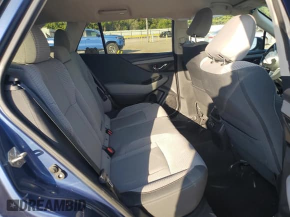 ✅ 2020 Subaru Outback Premium • VIN: 4S4BTACCXL3122245 • Lot: 86487715. Wystawiony na Copart z przebiegiem 81 364 mil. Bezpłatny archiwum sprzedaży aukcyjnych z USA i szczegółowy raport historii pojazdu na DreamBid. Zdjęcie 11.