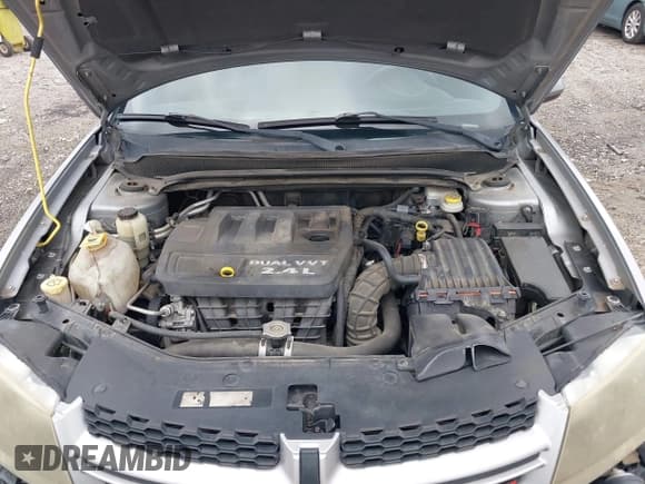 ✅ 2014 Dodge Avenger SXT • VIN: 1C3CDZCB5EN152213 • Lot: 43068364. Listed on IAAI with 139,269 mi. Free auction sales archive from the USA and detailed vehicle history report at DreamBid. Image 10.