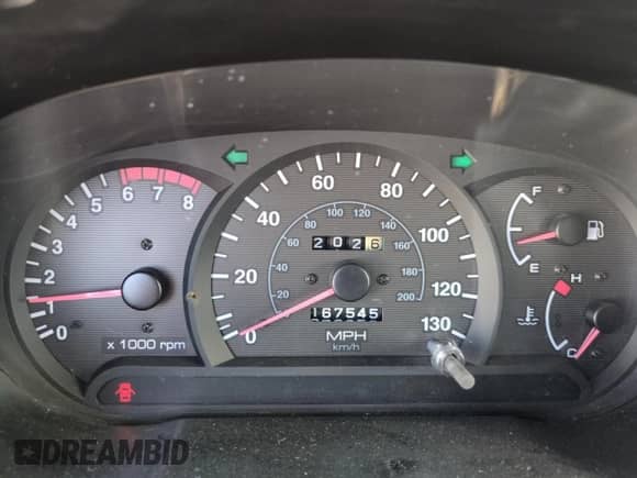 2000 Hyundai Accent с VIN KMHCG45G0YU084004, выставлен на аукционе Copart как лот 42980585 с пробегом 167 545 миль миль и Чистый • Clean title. История ставок и продаж доступна на DreamBid. Изображение 9.